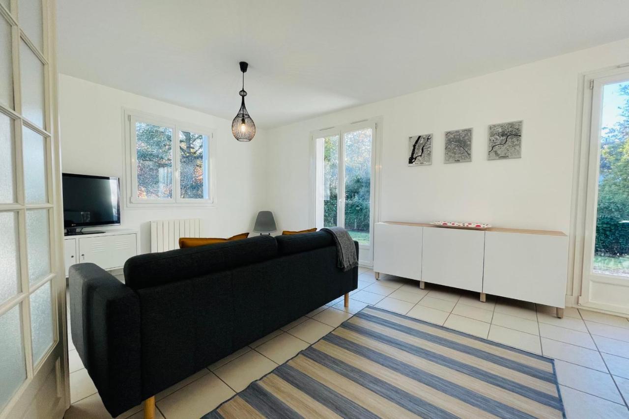 The House Of The Green Way A Charming Pied-A-Terre For Your Walks In Toura Joué-lès-Tours Exterior foto