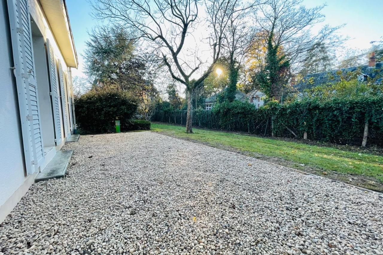 The House Of The Green Way A Charming Pied-A-Terre For Your Walks In Toura Joué-lès-Tours Exterior foto